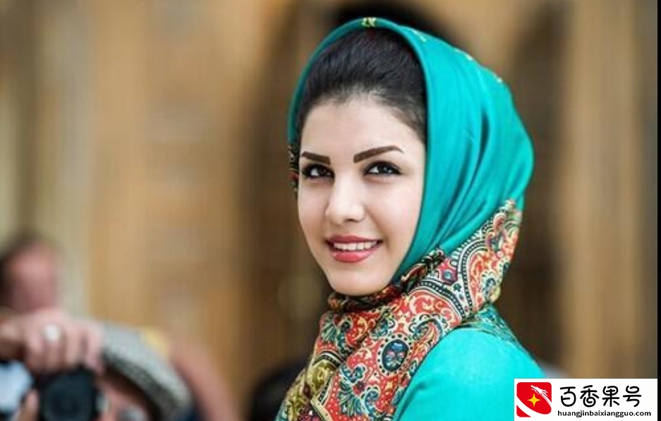伊朗女人为什么要戴头巾？
