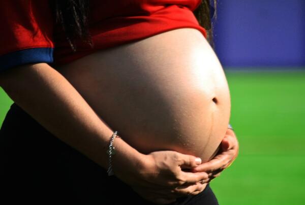 孕妇烫伤对胎儿有影响吗